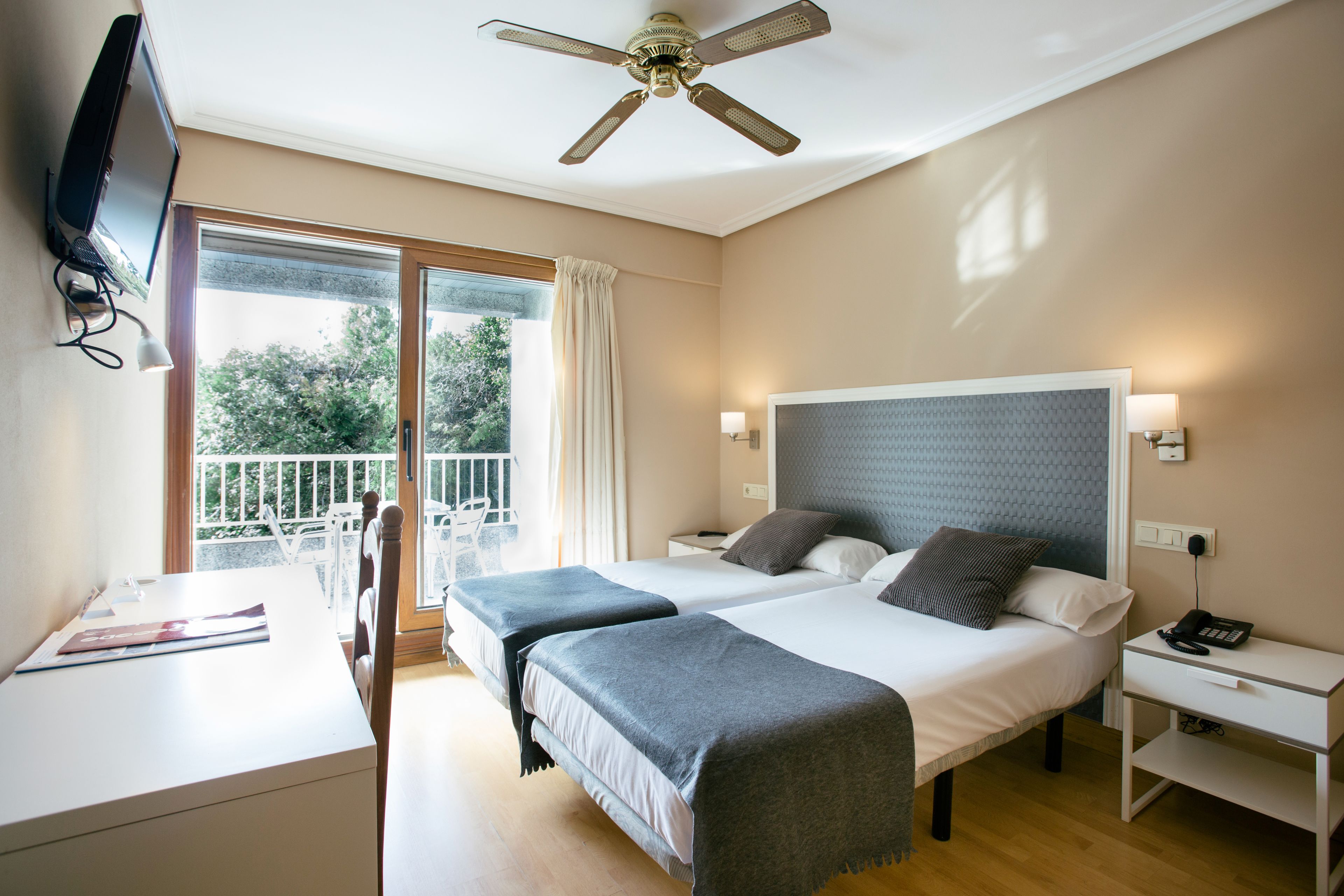 twin room | view from room