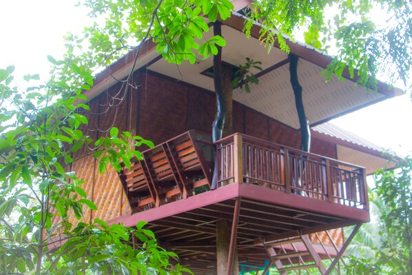 Standaard kamer | Een bureau