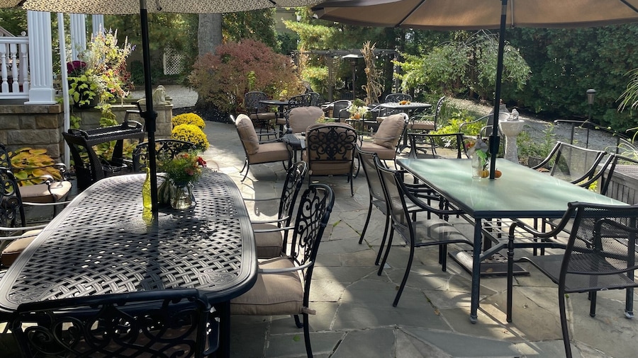 South Broadway Manor