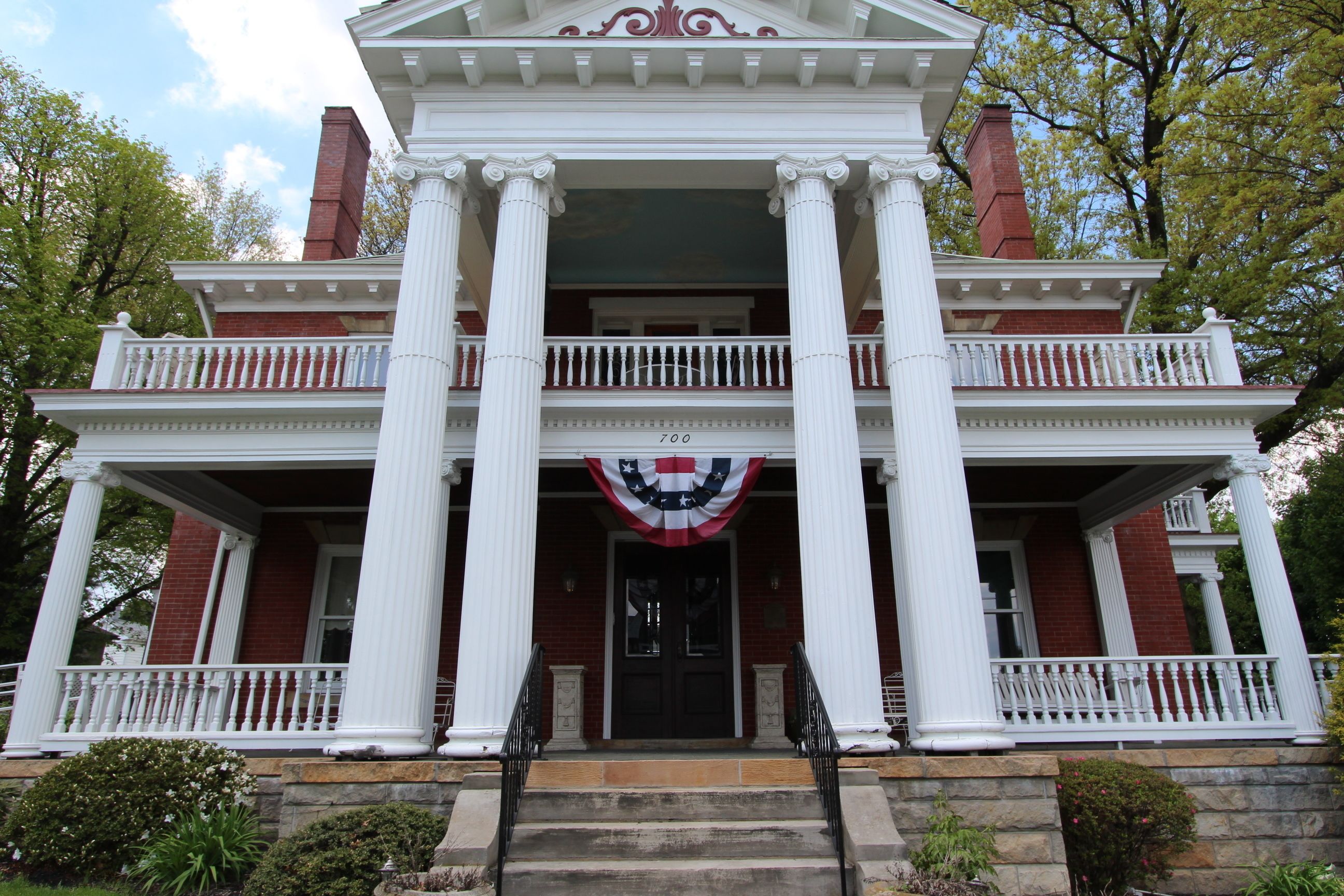 Bagian depan properti