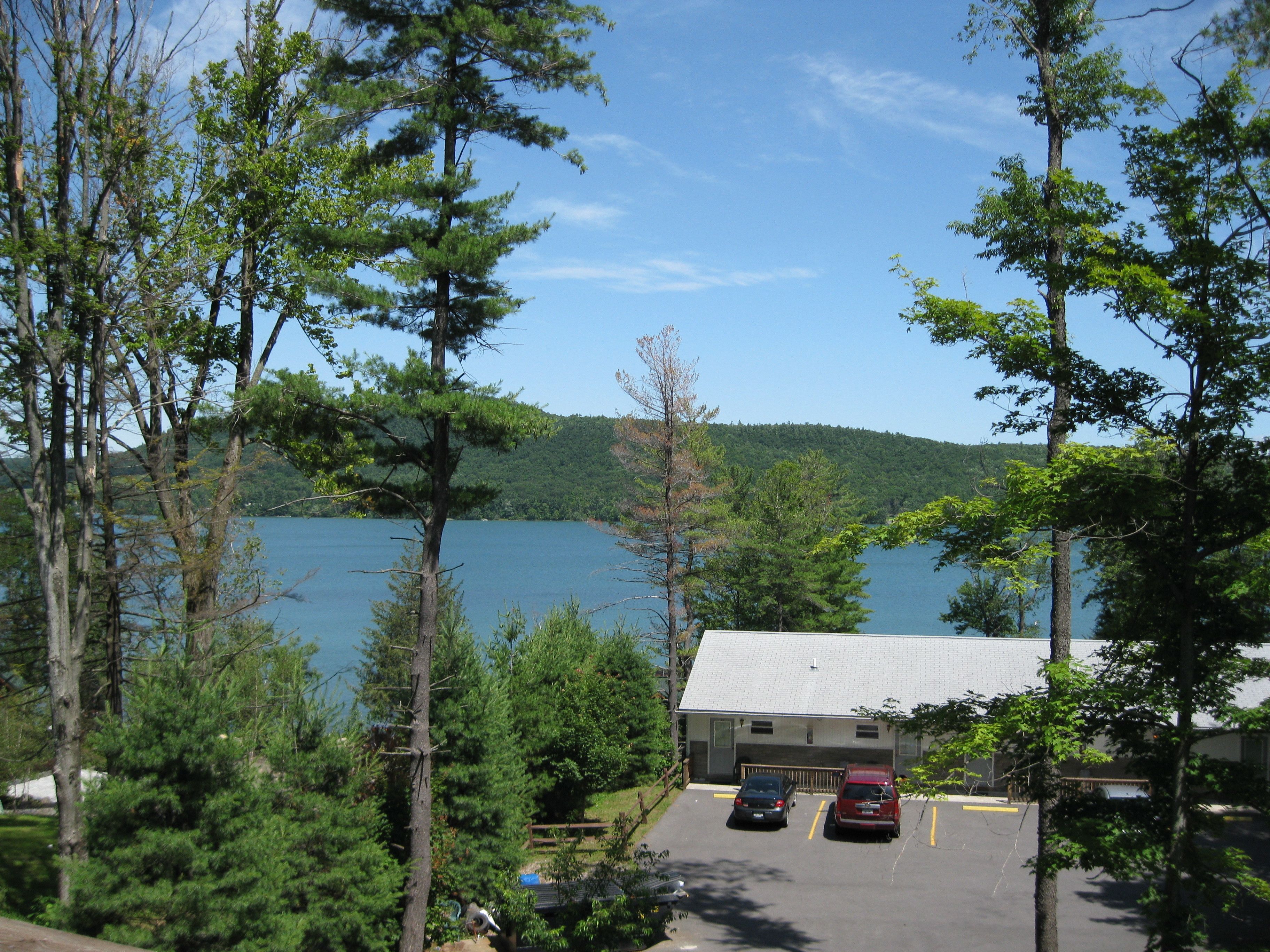 Foto - Lake 'N Pines Motel