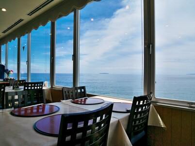 Wisterian Life Club Atami