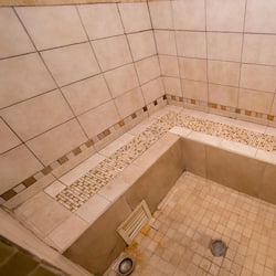 Sauna seca, tratamentos corporais, aromaterapia, bandagem corporal