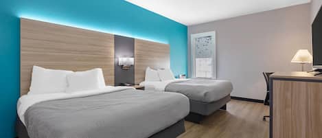 Standard 2 Queens Non Smoking | Escrivaninha, Wi-Fi de cortesia, roupa de cama