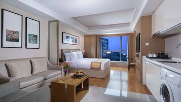 Studio King Bed Room | Premium bedding, down duvets, in-room safe, desk