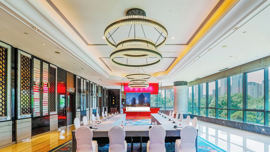 Pan Pacific Serviced Suites Ningbo