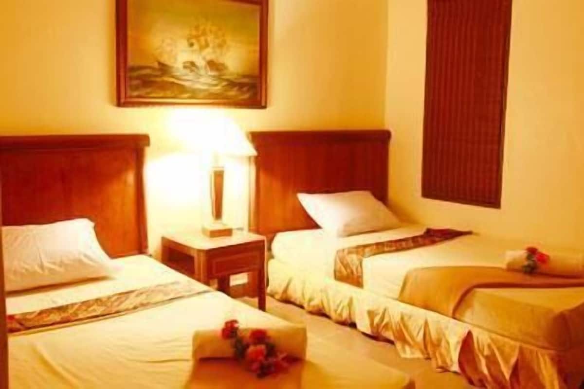 Deluxe Twin Room, 2 Single Beds (Banyan Single)