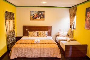 Orchid Chalet | In-room safe, iron/ironing board, free WiFi, bed sheets - Green Village Langkawi Resort (Langkawi)