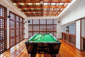 Billiards - Days Inn by Wyndham Patong Beach Phuket (Patong)