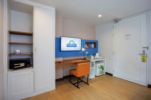 Deluxe Room, 1 Double Bed, Non Smoking