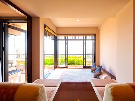 Vista desde la habitación. Shigira Bayside Suite Allamanda