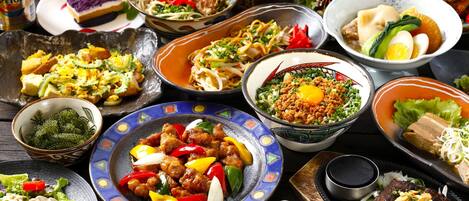 Makanan dan minuman