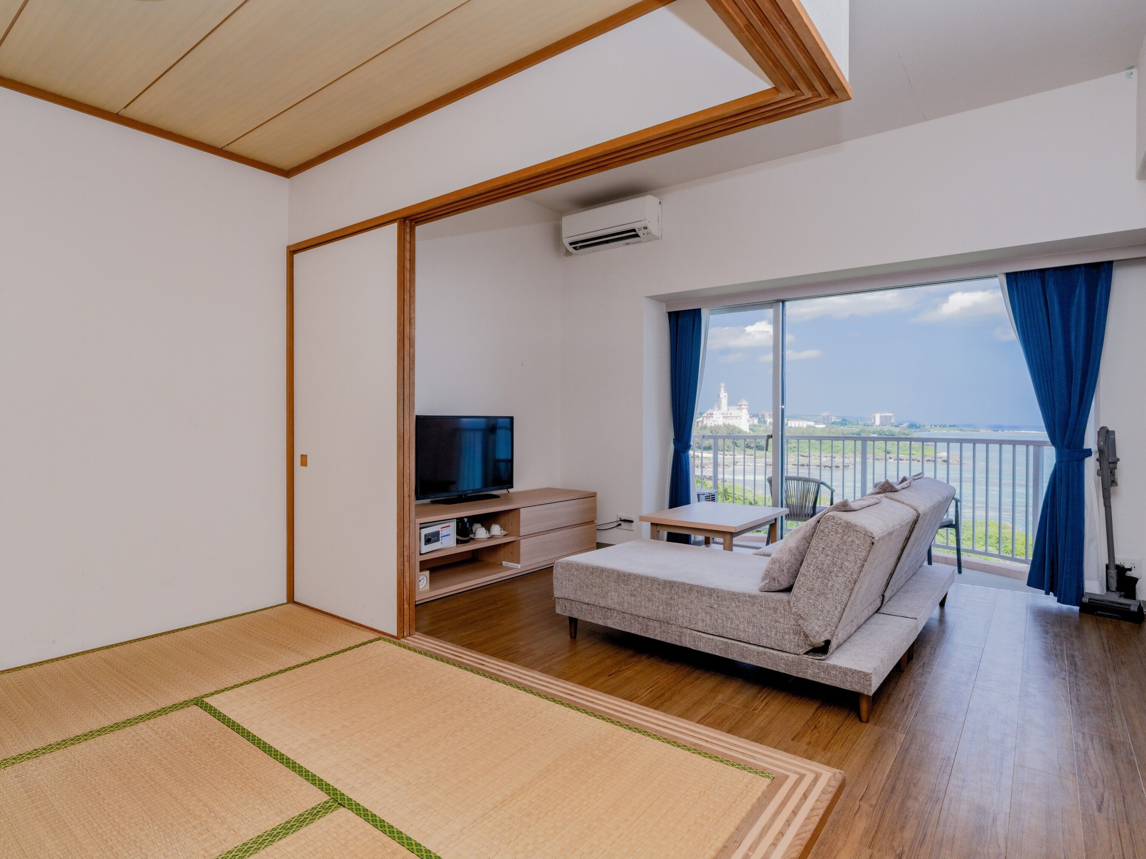In-room safe, blackout curtains, soundproofing, free WiFi