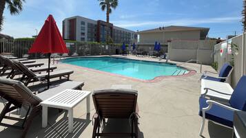 Seasonal outdoor pool, sun loungers