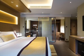 Studio Suite | Down comforters, in-room safe, desk, blackout drapes - Pennington by Rhombus (Hong Kong)