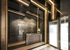 Property entrance - Pennington by Rhombus (Hong Kong)