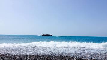 Platja a a prop