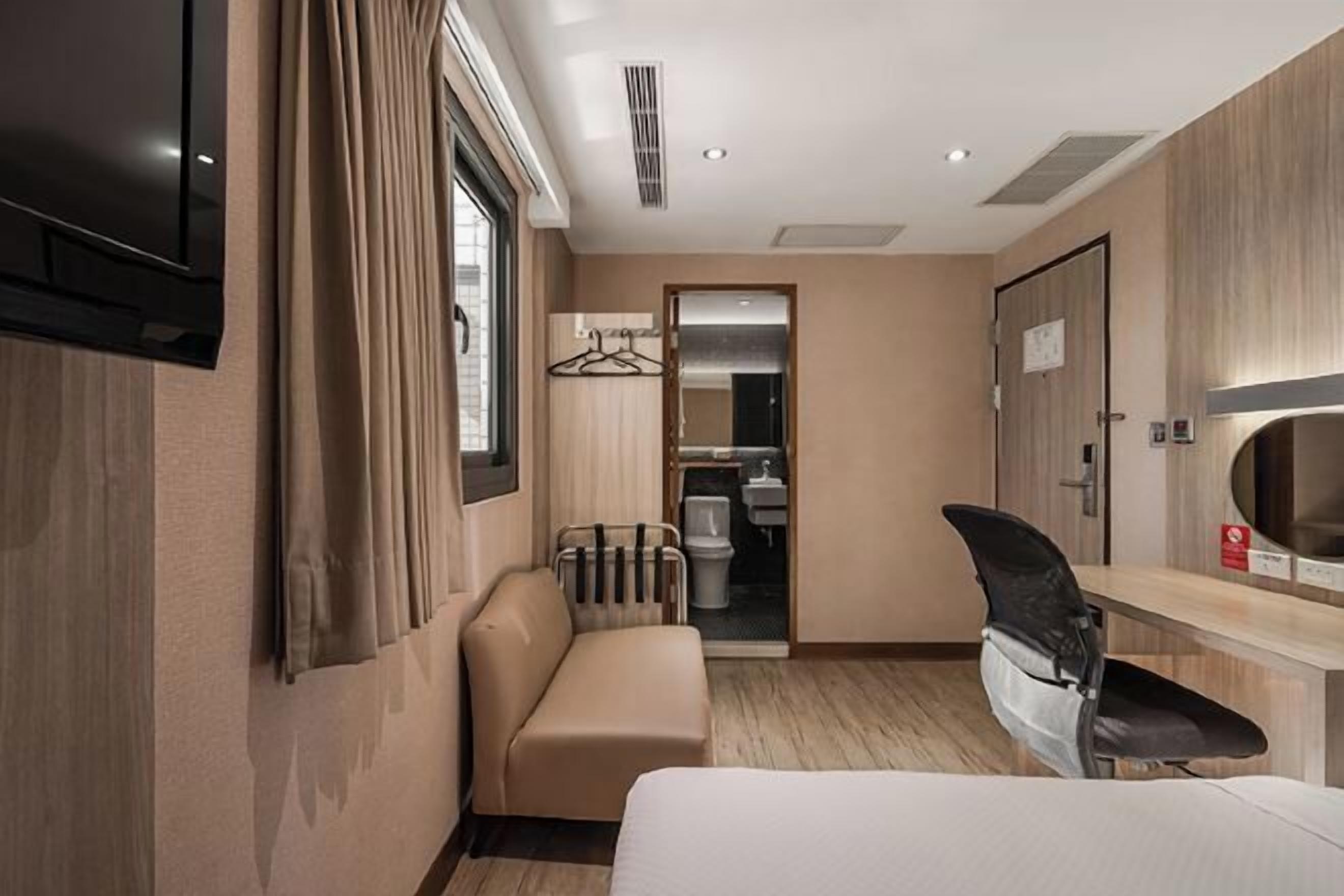 Down duvets, minibar, blackout curtains, soundproofing