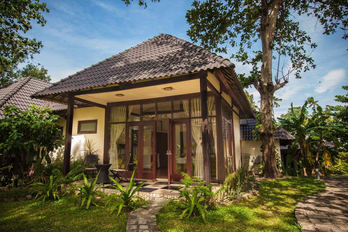 Bungalow Exécutif, non-fumeur, vue jardin | Terrasse/Patio