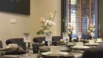 Daily buffet breakfast (EUR 23.60 per person)