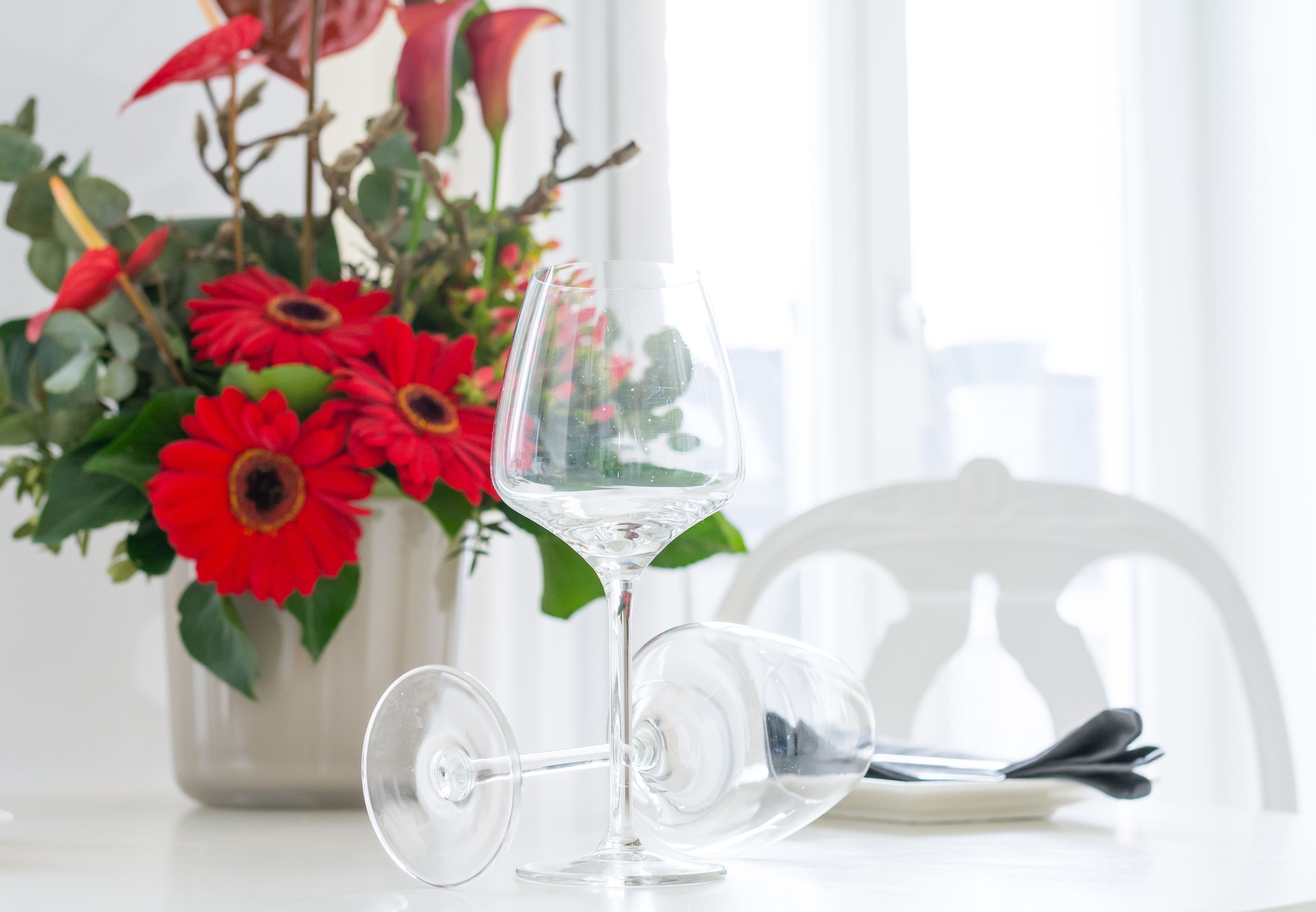 superior suite | minibar, in-room safe, individually decorated, individually furnished