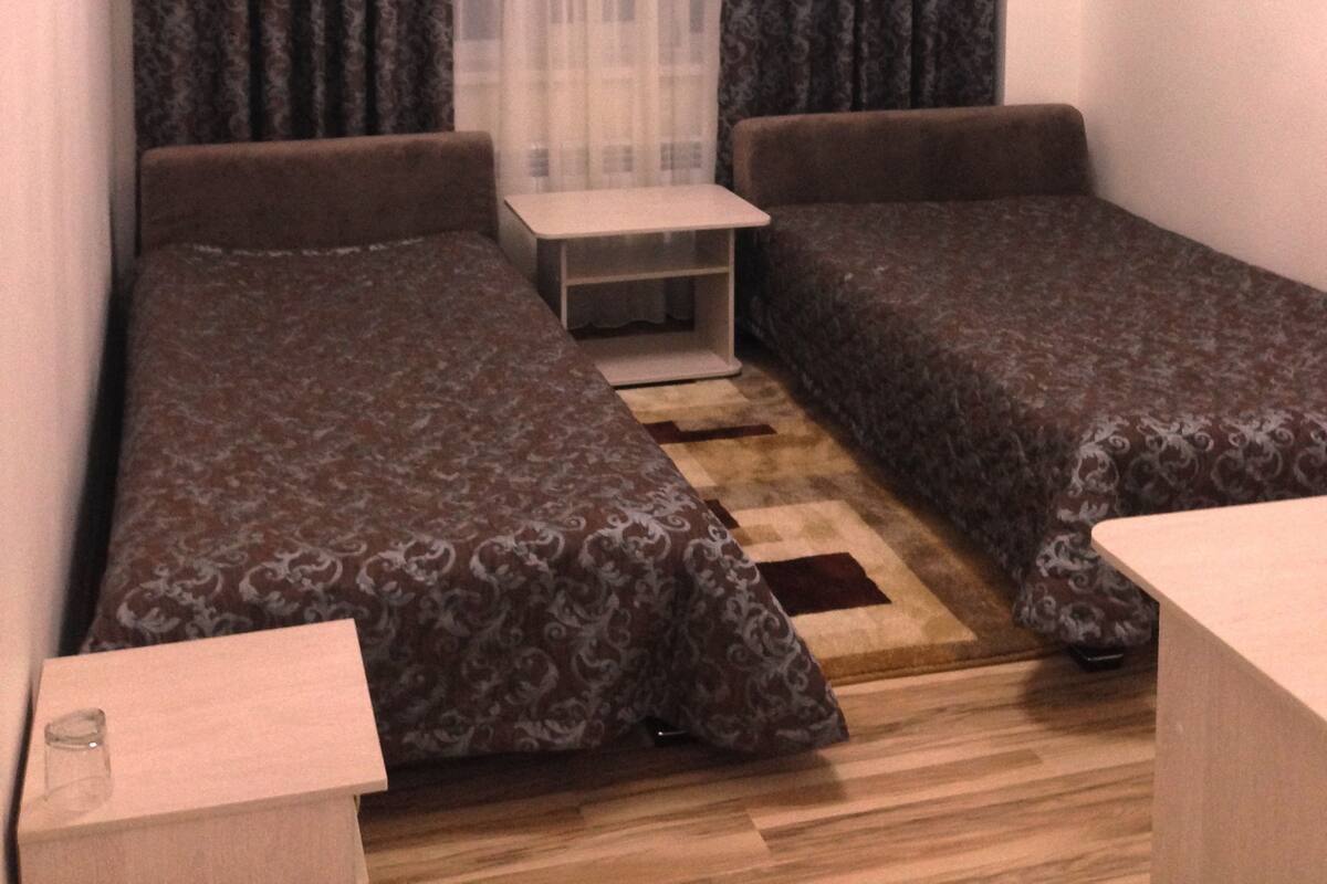 Comfort Single Room | In-room safe, desk, blackout drapes, soundproofing