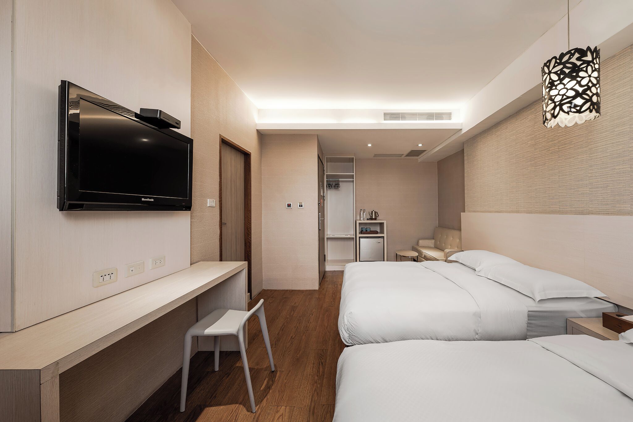 Elite Quadruple Room, 2 Double Beds | Down comforters, desk, blackout drapes, free WiFi