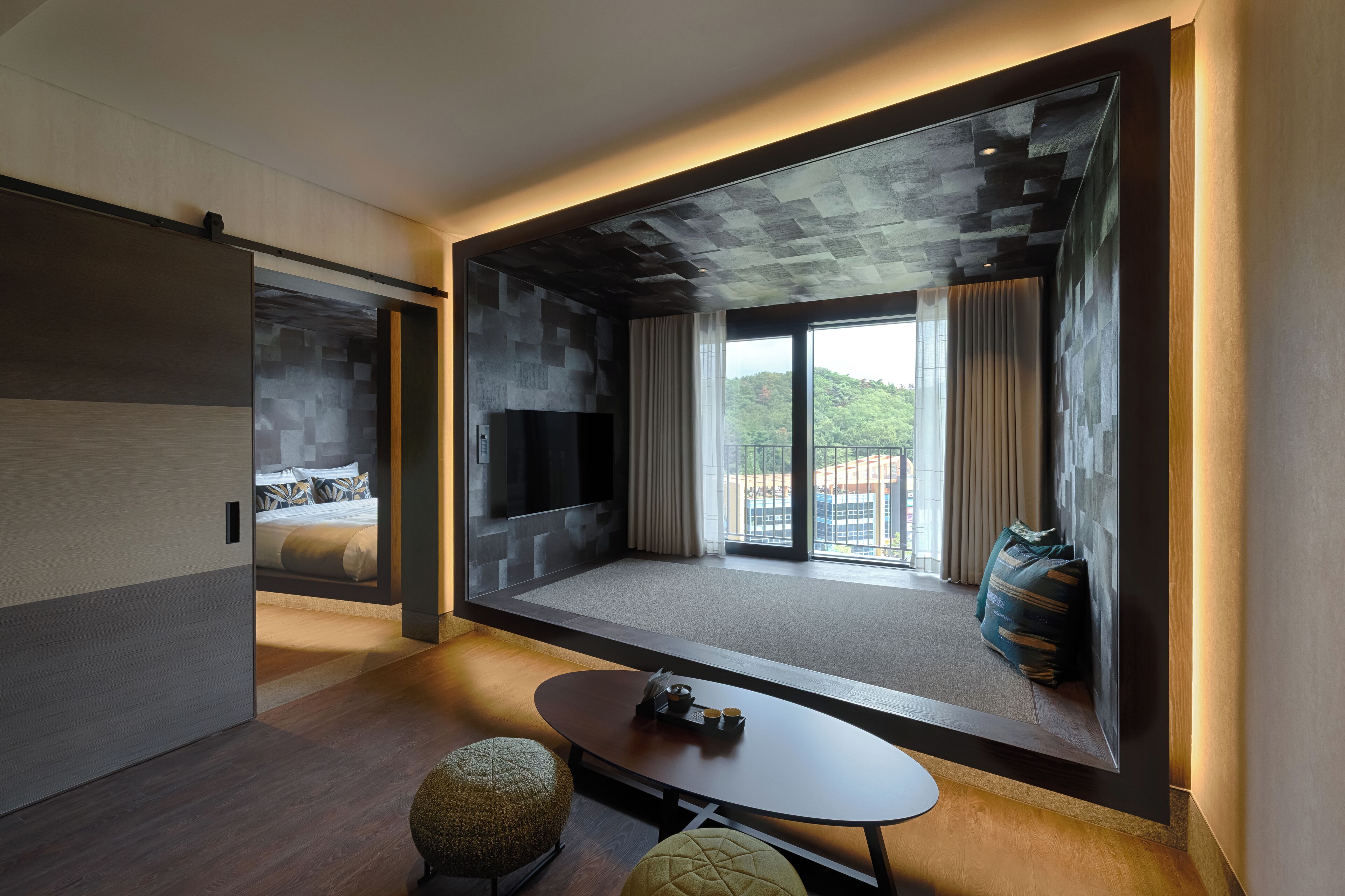 Deluxe suite | Luxe beddengoed, verduisterende gordijnen, geluiddichte muren