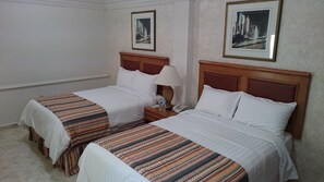 Standaard tweepersoonskamer | Luxe beddengoed, een kluis op de kamer, gratis wifi