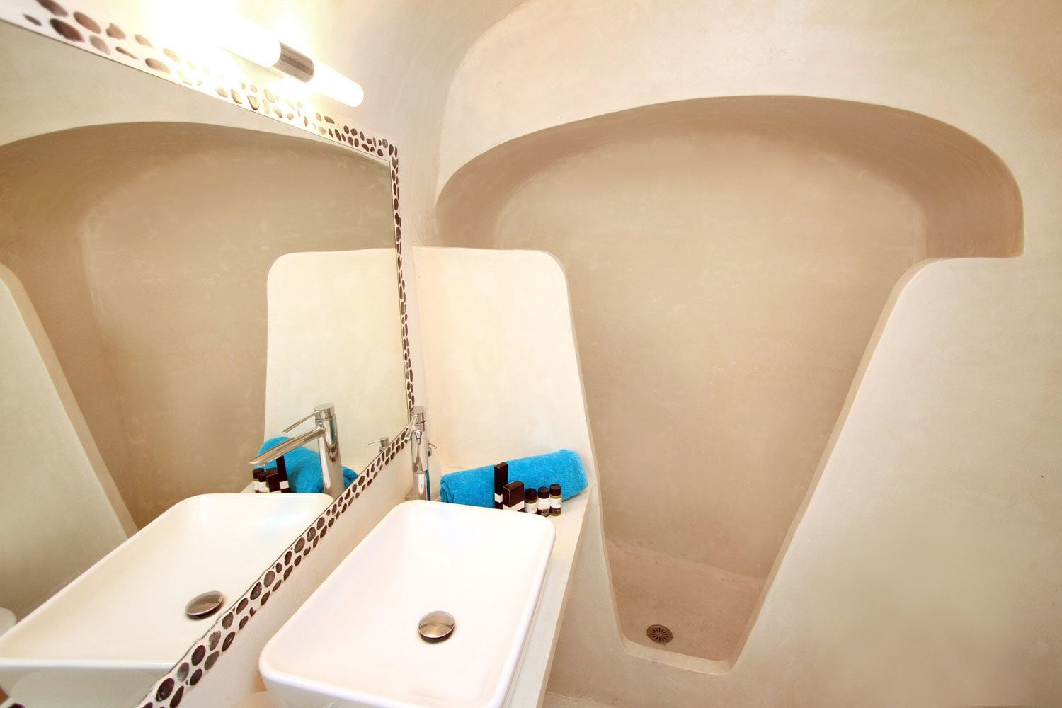 Photo - Onar Villas Oia - Onar Hotels Collection