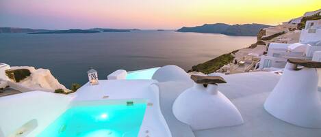 Superior Cave Suite with Hot Tub and Caldera View ( Jasmin ) | Terrasse/Patio