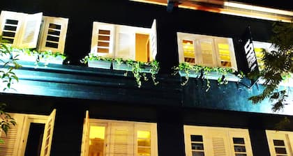 5footway.inn Project Chinatown 1