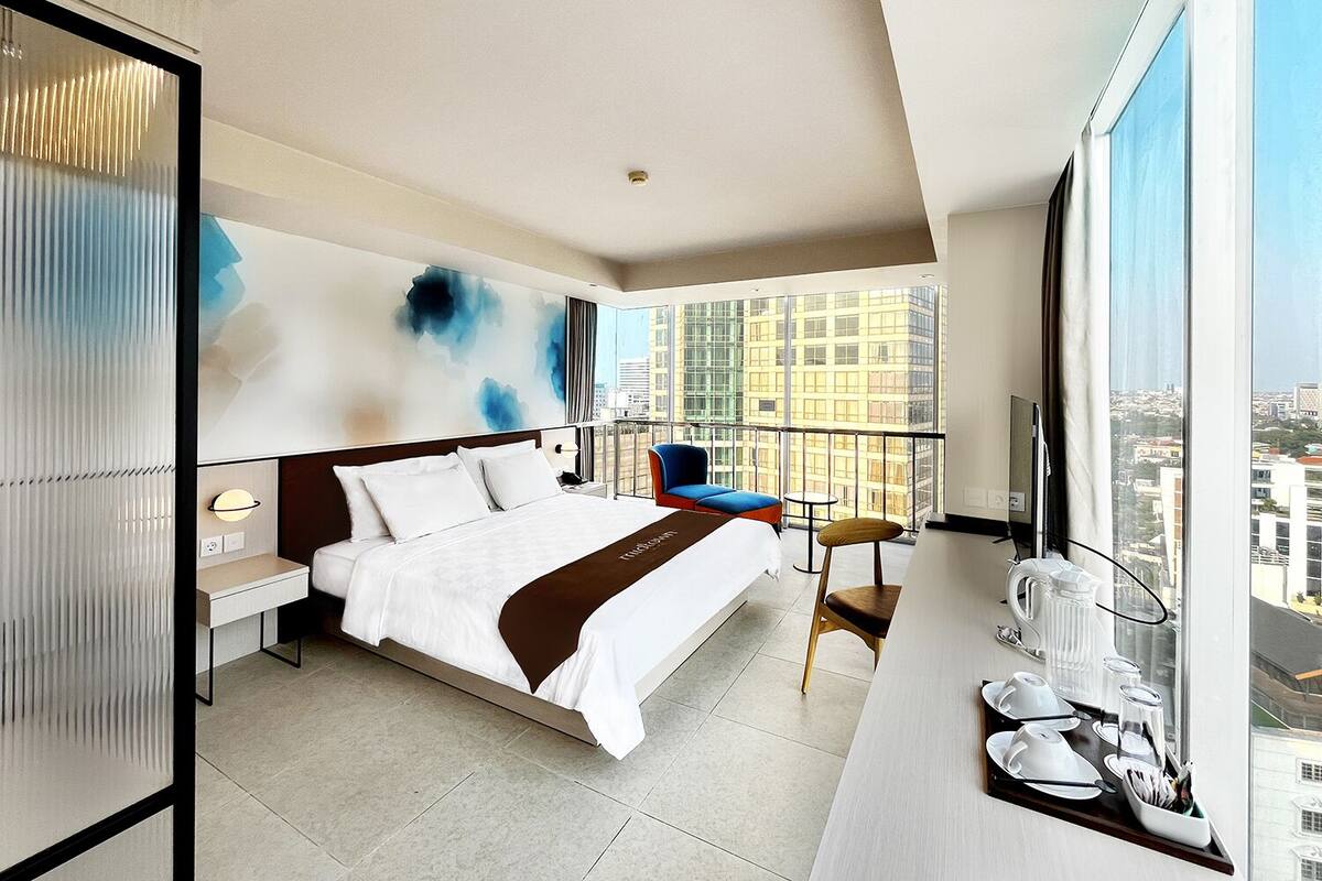 Marvelous City View Style | 房內夾萬、書桌、免費 Wi-Fi