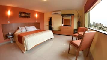 Junior Studio Suite