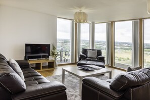 Living area - City Stay Apartments - Vizion (Milton Keynes)
