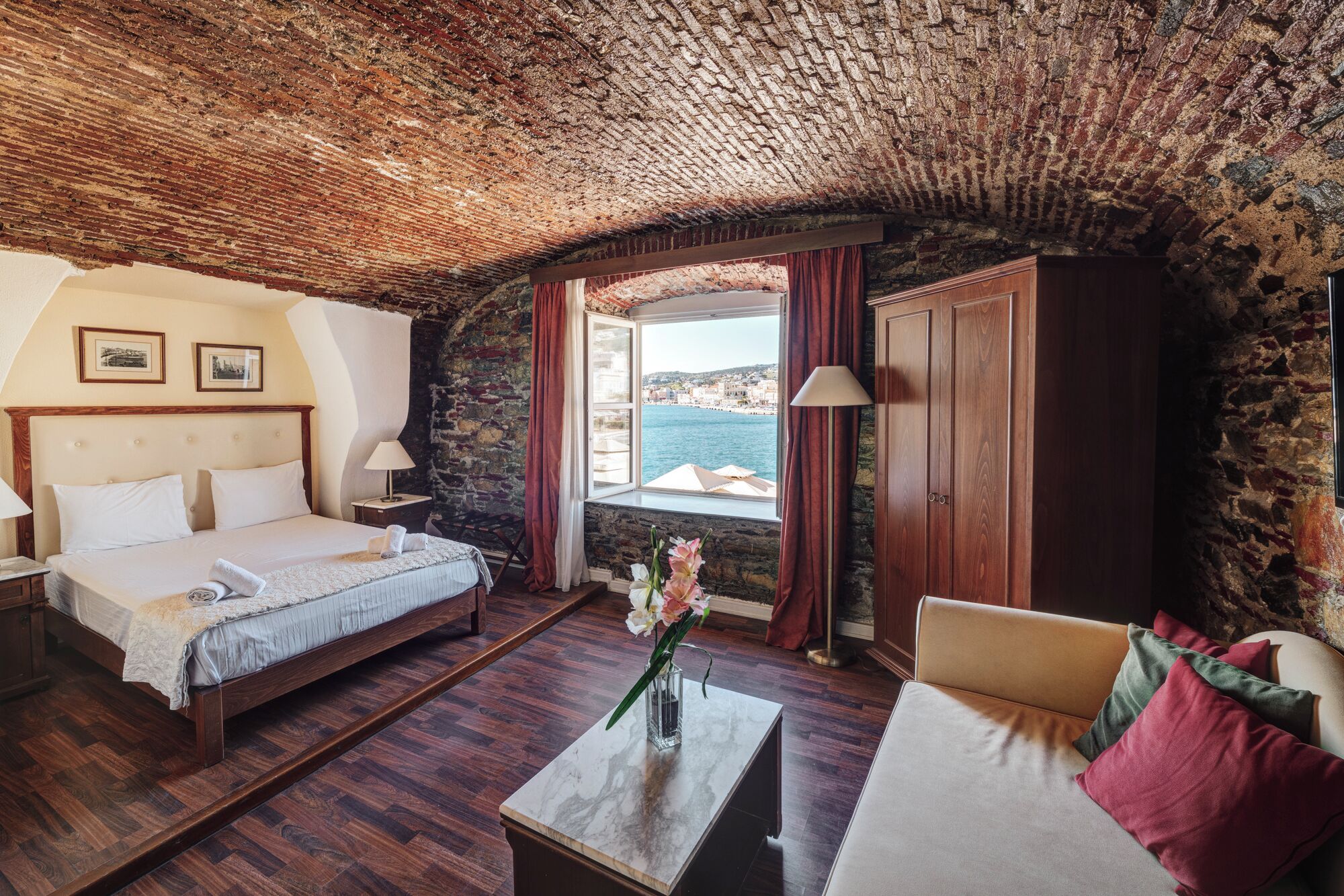 Romantic Triple Room, Sea View