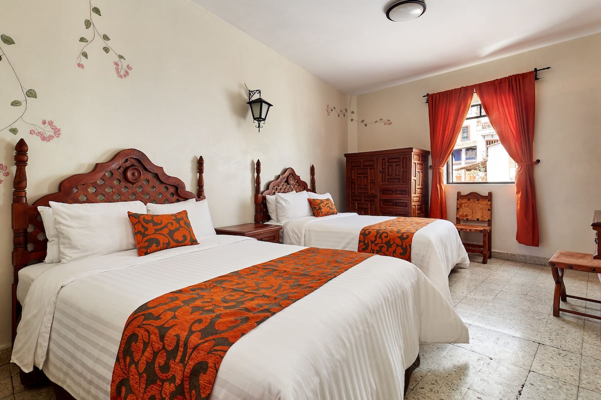 1 bedroom, in-room safe, free WiFi