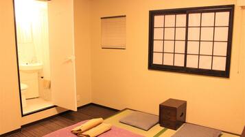 Basic Double Room, No Windows | Blackout curtains, iron/ironing board, free WiFi, bed sheets