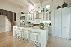 奢华别墅, 3 间卧室, 海洋景观 | 私人厨房 | 大冰箱、微波炉、炉灶、洗碗机