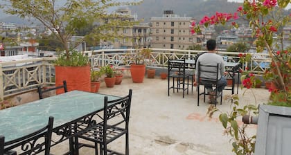 Hotel Fewa Holiday Inn