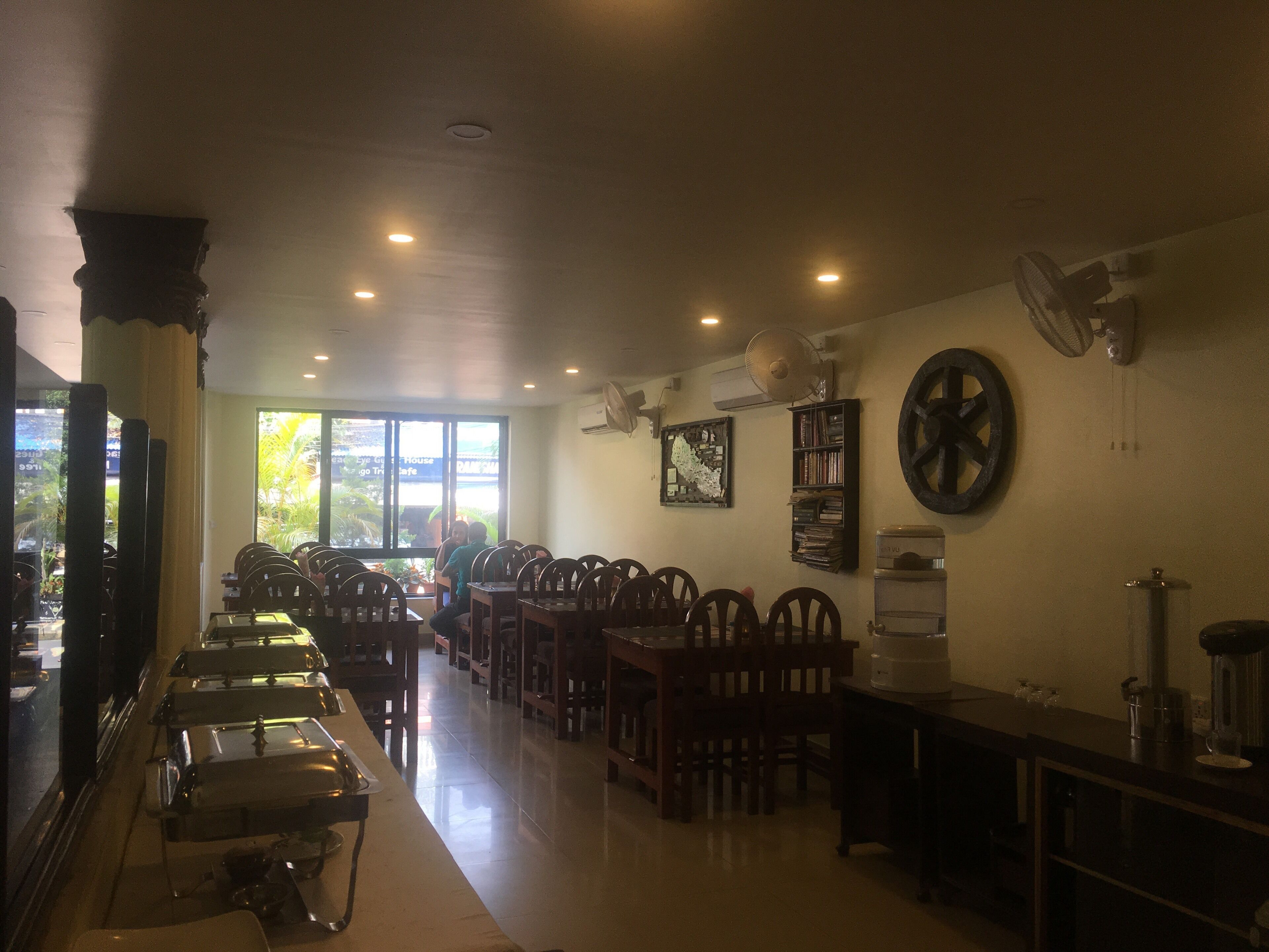 Breakfast, lunch, dinner served; international cuisine, garden views 