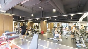 室内フィットネス設備