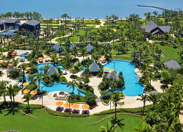 Exterior - Grand Hotel Haikou (Managed by Accor) (Haikou)