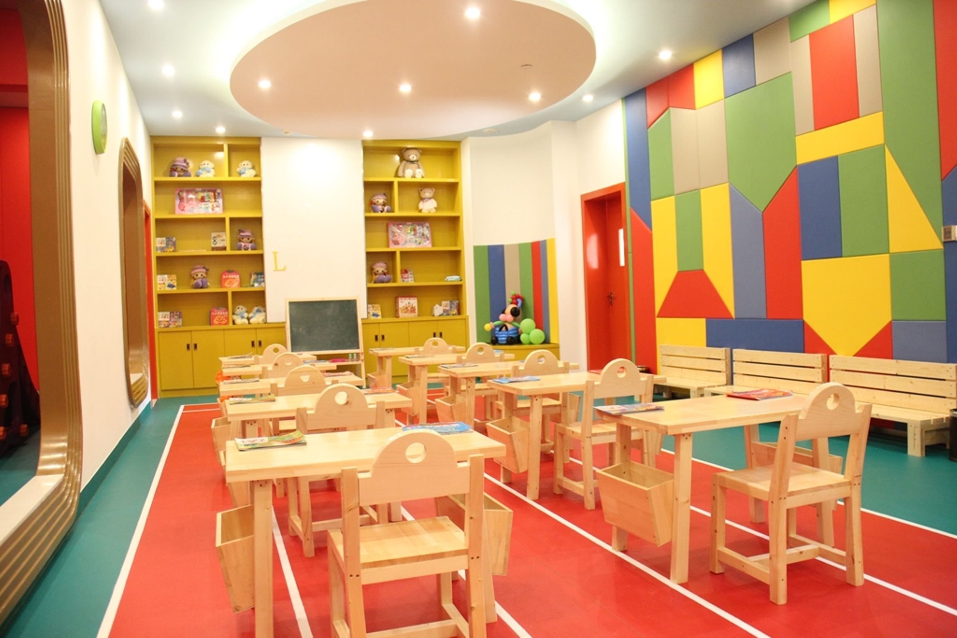 children’s play area – indoor
