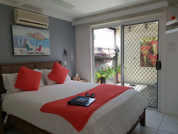 Pillowtop-Betten, Zimmersafe, individuell dekoriert