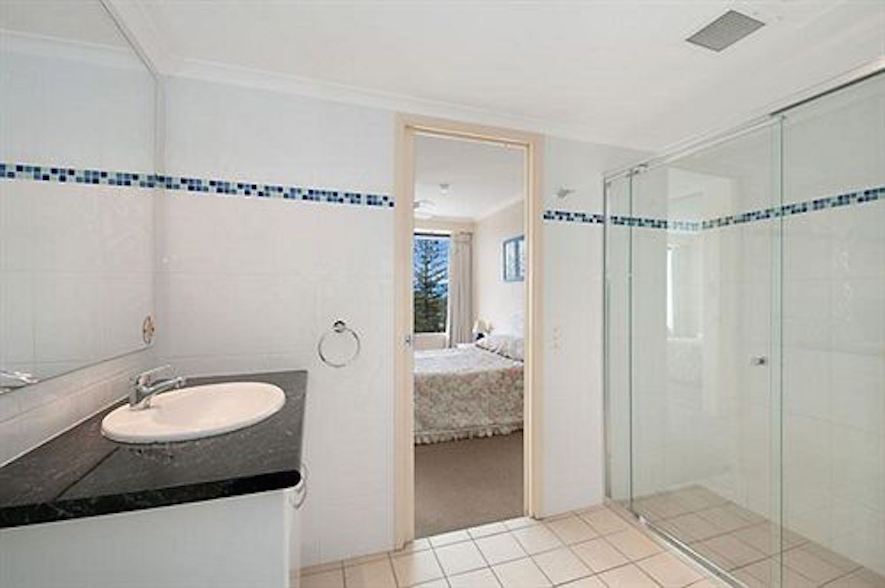 South Pacific Plaza — image 12