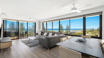 2 Bed Ocean View Apartment - Floors 6-10 | Living area | TV