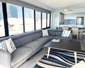 Superior Apartment, 2 Bedrooms | Living area