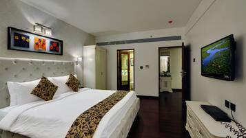 Hazel Suite | Brankas, setrika/meja setrika, dan Wi-Fi gratis