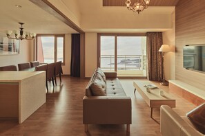 Dúnsængur, myrkratjöld/-gardínur, ókeypis þráðlaus nettenging, rúmföt